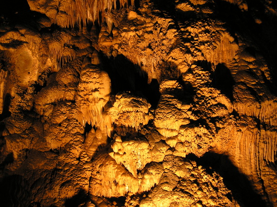 carlsbad caverns radon