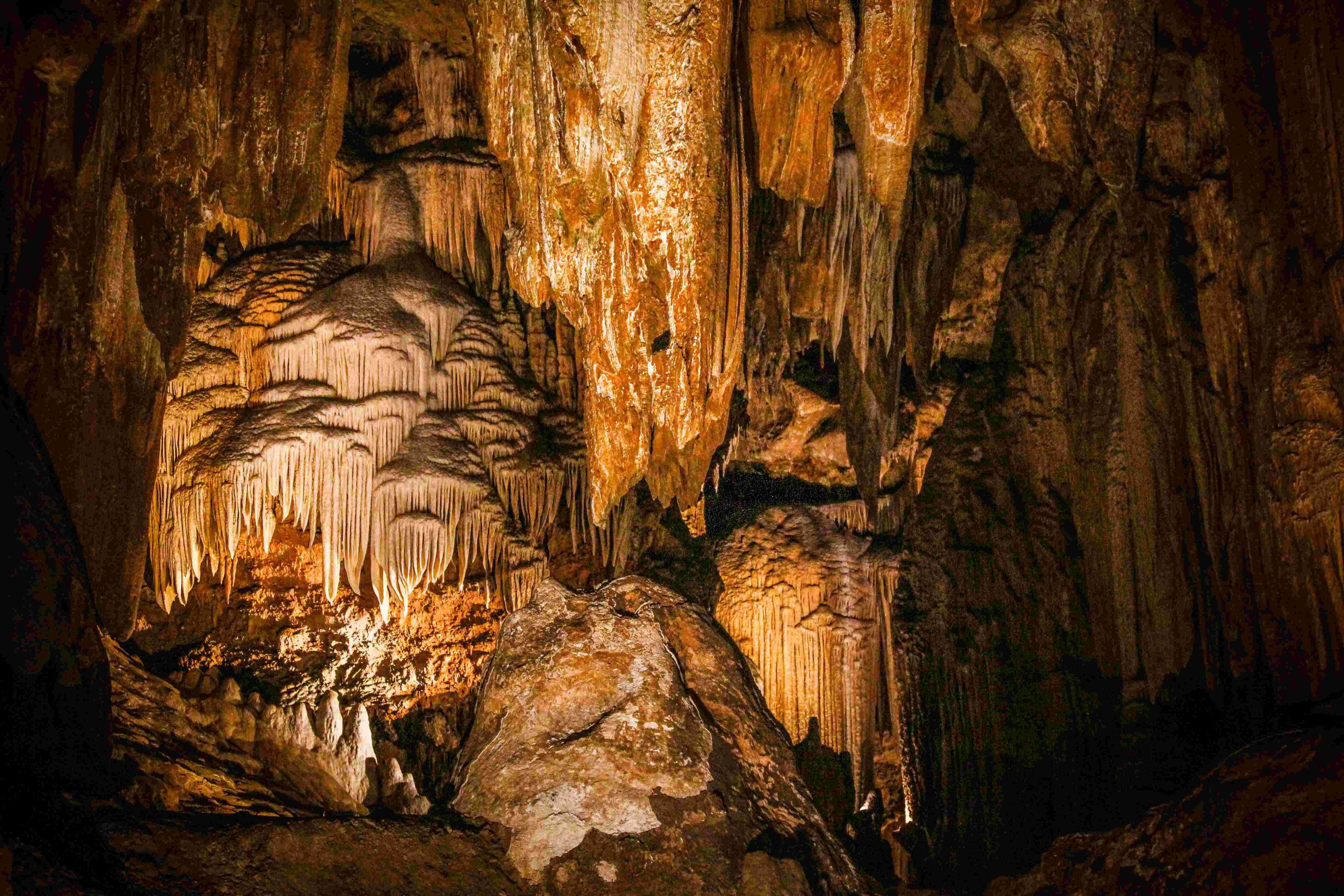 distance between luray caverns and winchester